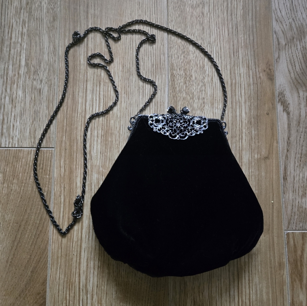 VINTAGE❤️ Velvet Evening Bag By La Regale